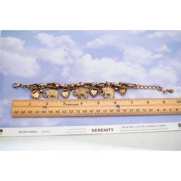 Vintage Boho & hippie Love Heart Elephant Charm Bracelet 8 Inches - S23 - Picture 3 of 3
